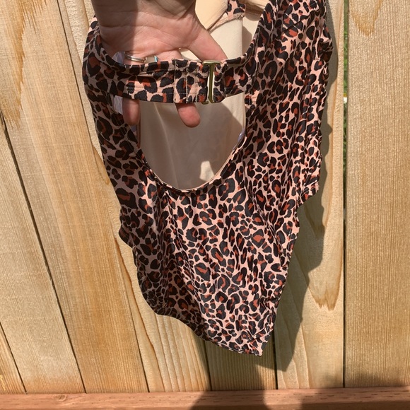 Leopard swimsuit one piece - Picture 4 of 8